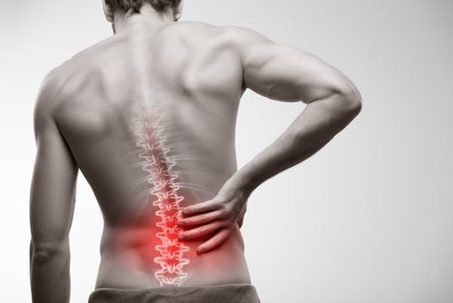 man with back injury